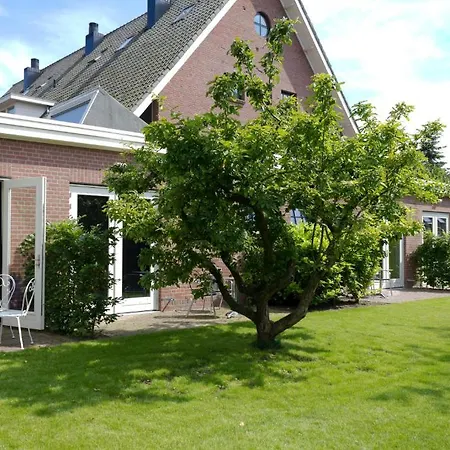 Couette-café De Grote Byvanck 3*