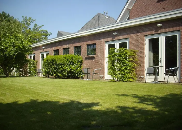 大百凡克住宿加早餐酒店 3*